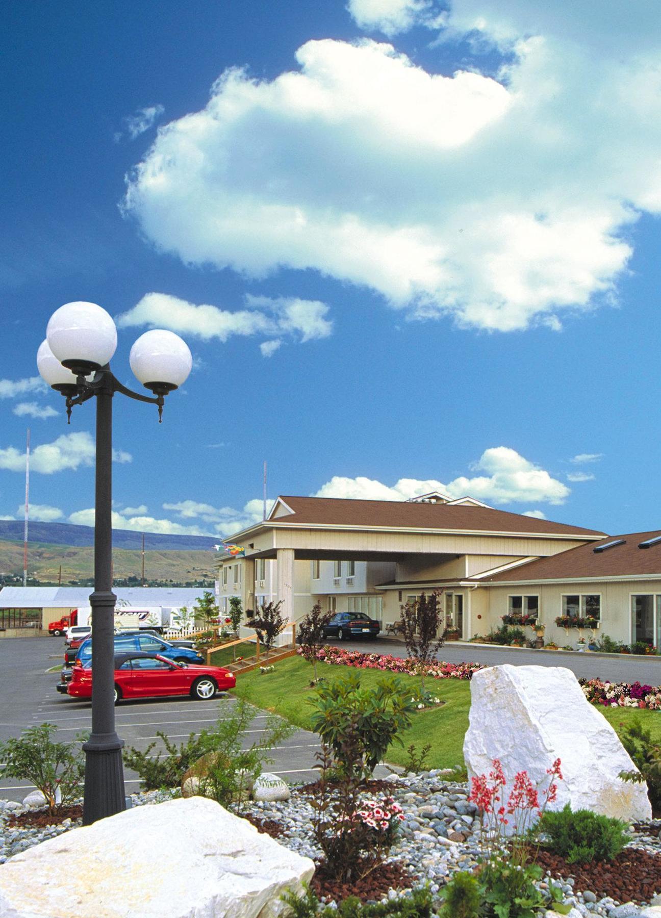 Wenatchee Inn Exterior foto